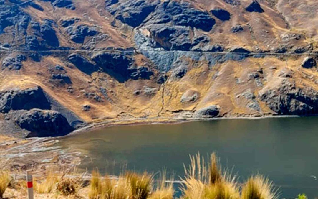 Expertos confirman presencia de metales pesados cancerígenos en aguas de La Paz, El Alto y Viacha