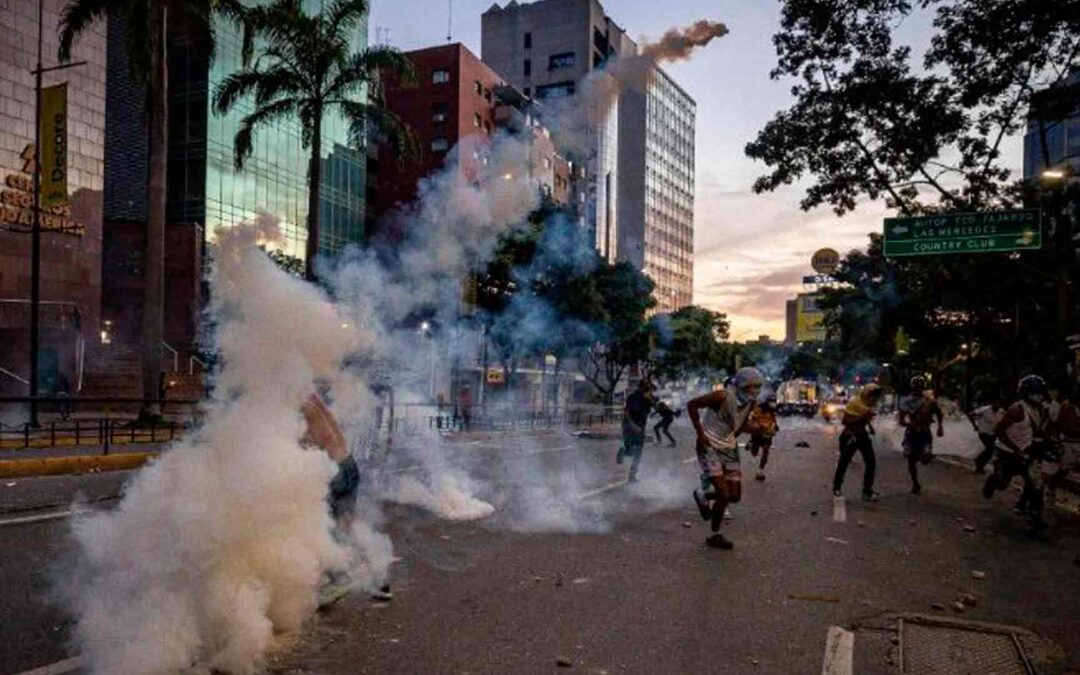 Obispos venezolanos unen sus voces al llamado de una verificación electoral