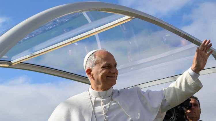 El Papa: Una buena información sin la adicción de fake news ni polarizaciones